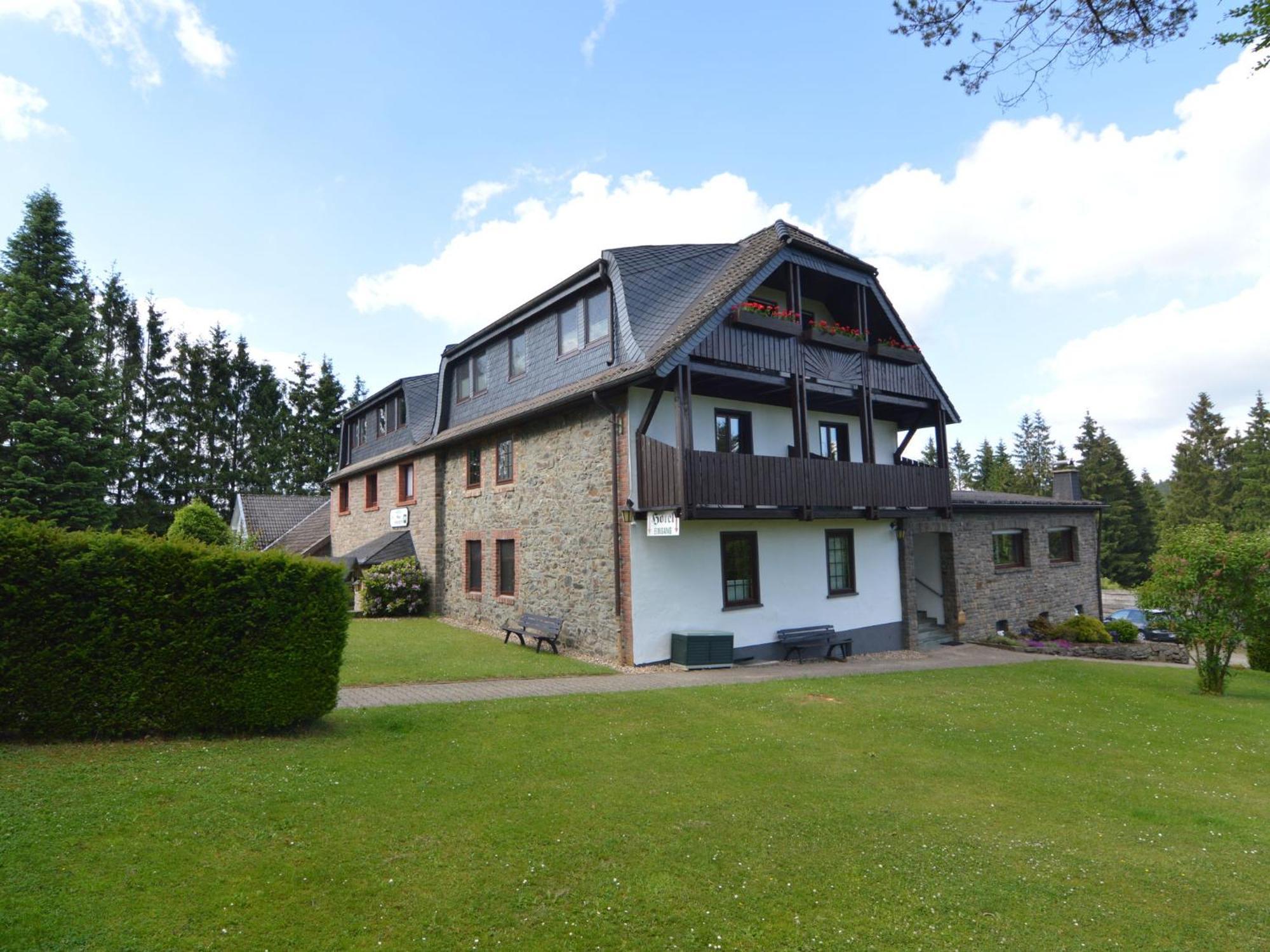 Holiday Home In Monschau With Sauna Alzen Bagian luar foto